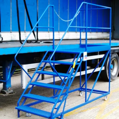 Side Access Trailer Steps Side Access Trailer Steps